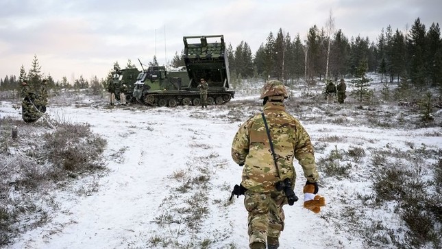 NATO bắt đầu cuộc tập trận lớn gần biên giới Nga ảnh 1