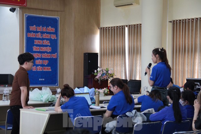 Bạn trẻ Đà Nẵng học ứng dụng AI trong truyền thông ảnh 3