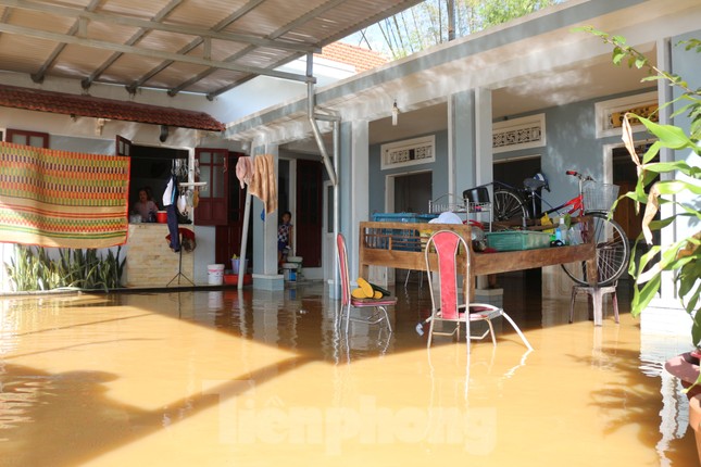 Bão số 9 vừa tan, người Đà Nẵng lại lo chạy lụt ảnh 10