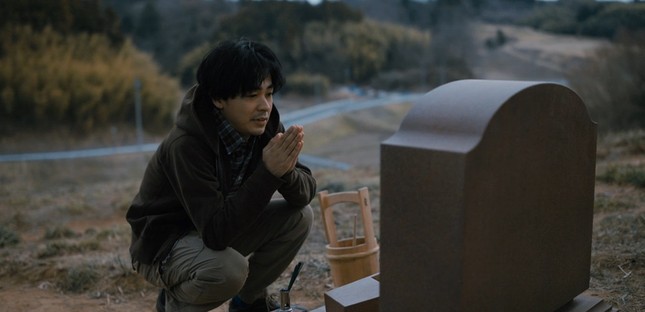 Mùa hoa anh đào nở rộ, cùng thưởng thức những bộ phim điện ảnh Nhật lãng mạn ảnh 12