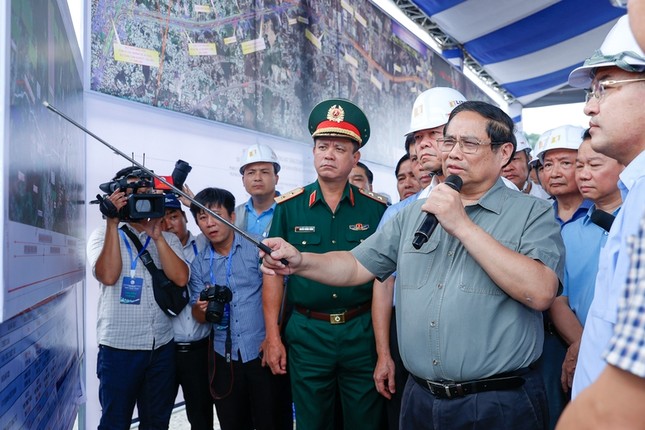 Thủ tướng: Sân bay Long Thành là công trình biểu tượng ảnh 1