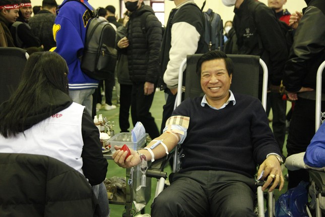 Hơn 1.600 đoàn viên thanh niên tham dự hiến máu Chủ Nhật Đỏ tại Bắc Ninh ảnh 9