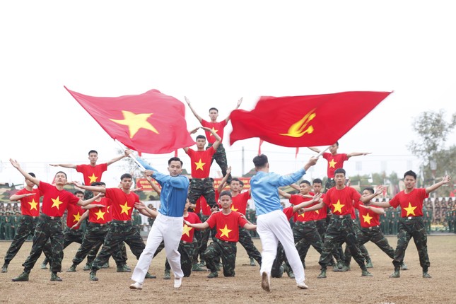 Bí thư Trung ương Đoàn Nguyễn Tường Lâm dự khởi động Tháng Thanh niên của tuổi trẻ Quân đội ảnh 11