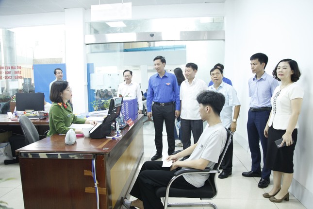 Tuổi trẻ Bắc Ninh hỗ trợ người dân giải quyết thủ tục hành chính ảnh 2