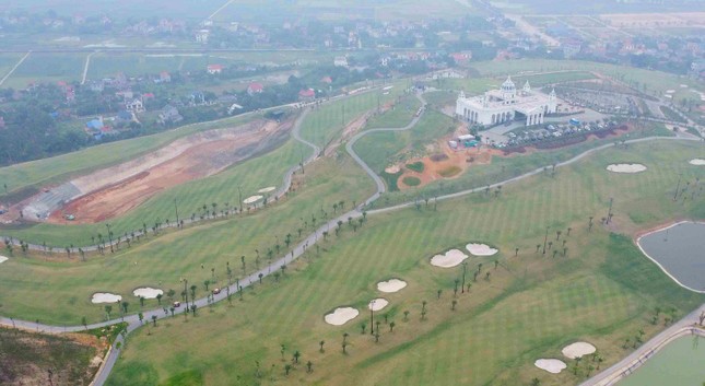 Bắc Giang xử phạt dự án sân golf Việt Yên 330 triệu đồng ảnh 1