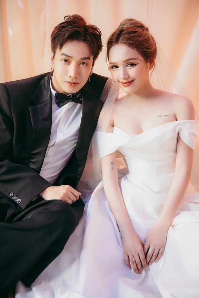 Giữa ồn ào Xoài Non hôn nhân tan vỡ, Hòa Minzy bỗng dưng bị netizen nhắc tên ảnh 3