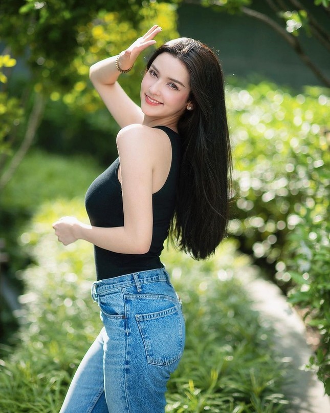 Người đẹp từng bỏ thi nhan sắc tại Việt Nam thành ngôi sao sáng ở Miss Intercontinental 2024