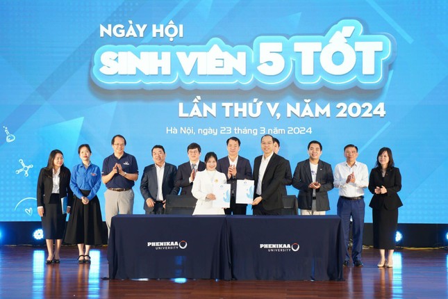 Hơn 5.000 sinh viên Hà Nội tham gia ngày hội Sinh viên 5 tốt ảnh 4