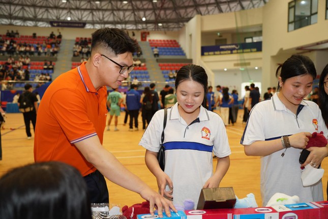 Hơn 5.000 sinh viên Hà Nội tham gia ngày hội Sinh viên 5 tốt ảnh 5