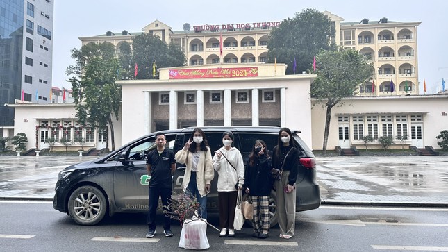 Chuyến xe về Tết - gắn kết yêu thương ảnh 2