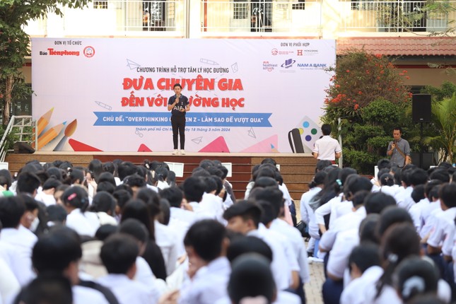 Gen Z phải làm gì khi bị kì thị, phân biệt và không được thấu hiểu ảnh 2