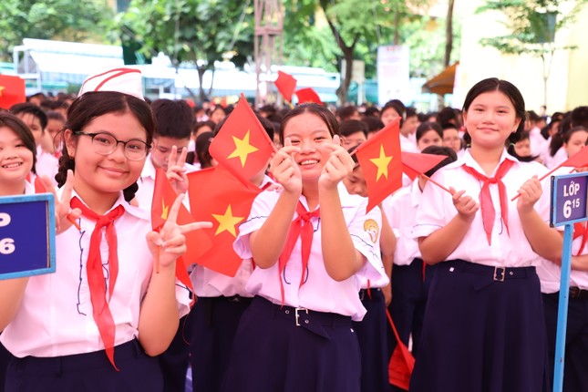 Mỗi đội viên hãy là một chiến sĩ đẩy lùi cái xấu, nhân rộng việc hay và lan tỏa điều tốt ảnh 12