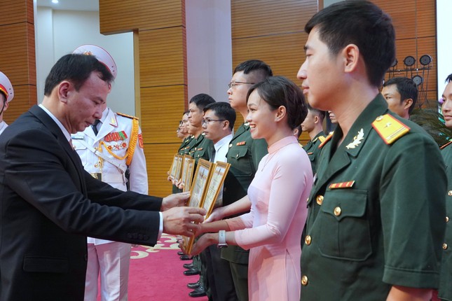 Đại tướng Phan Văn Giang: Thanh niên Quân đội thể hiện khát vọng chiếm lĩnh đỉnh cao khoa học ảnh 14