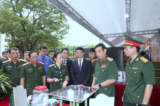 Đại tướng Phan Văn Giang: Thanh niên Quân đội thể hiện khát vọng chiếm lĩnh đỉnh cao khoa học ảnh 15