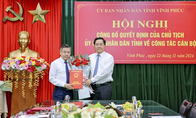 Điều động, bổ nhiệm cán bộ chủ chốt ở Hà Nội và 4 tỉnh ảnh 2