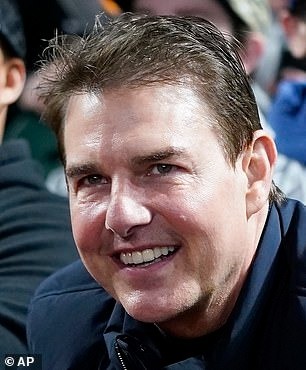 Bác sĩ thẩm mỹ gọi tên 5 tài tử tiêm chất làm đầy, có cả Beckham và Tom Cruise ảnh 3