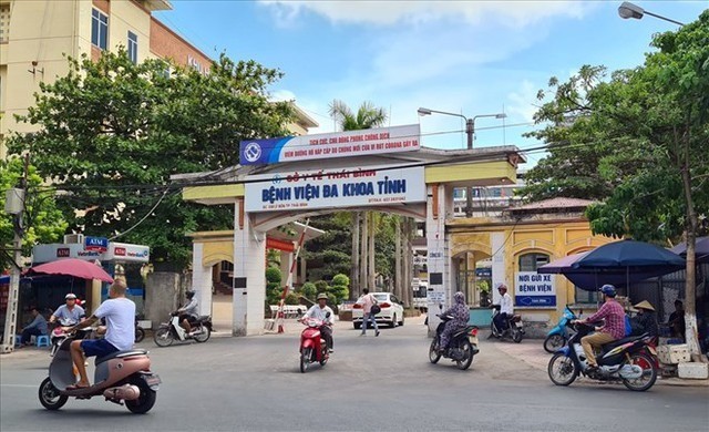Một người chết, nhiều người nhập viện sau bữa tiết canh ảnh 1
