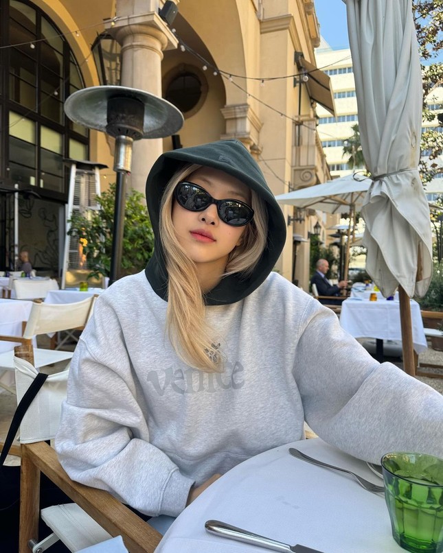 Tình trạng đáng lo ngại của Rosé (BlackPink) ảnh 4
