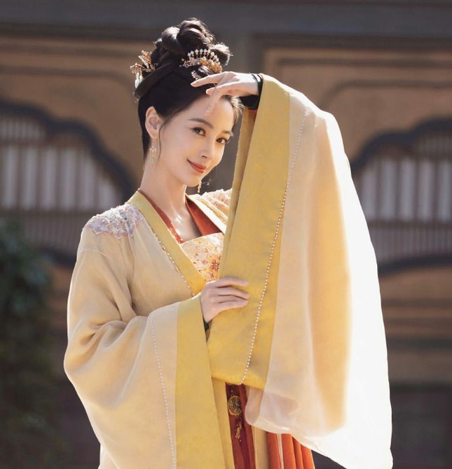 Angelababy trở lại ảnh 3