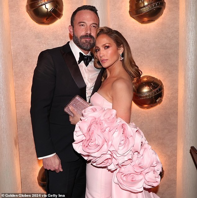 Điều gì thực sự xảy ra giữa Jennifer Lopez và Ben Affleck? ảnh 1