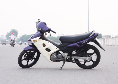 Một chiếc FX 125