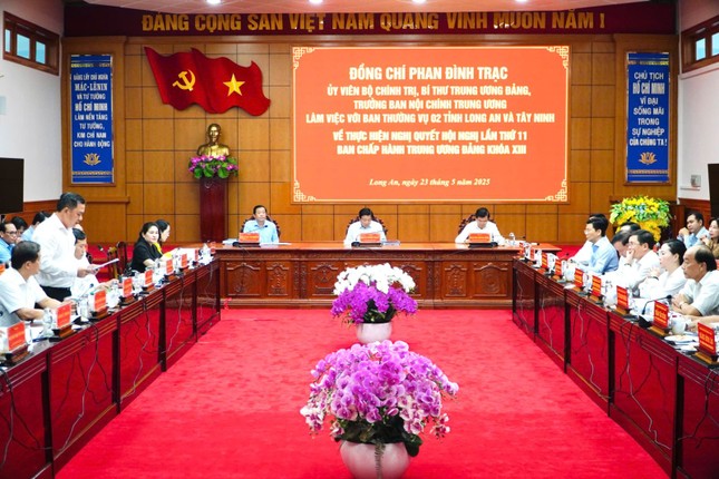 Tỉnh Tây Ninh sau sắp xếp có diện tích hơn 8.536 km2, dân số hơn 3,2 triệu người ảnh 3