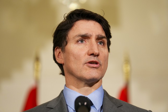 Gặp Vua Charles III, Thủ tướng Trudeau nêu chuyện Tổng thống Trump đe dọa ‘biến Canada thành bang thứ 51 của Mỹ’ ảnh 1