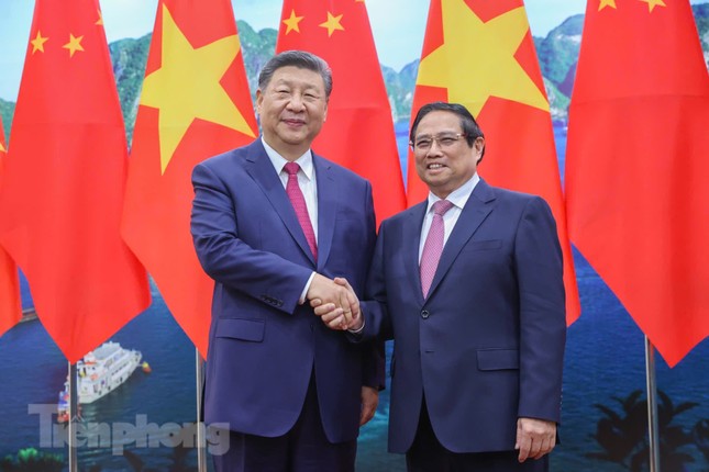 Thủ tướng Phạm Minh Chính đề nghị Trung Quốc dành ưu tiên cao cho hợp tác đường sắt ảnh 2