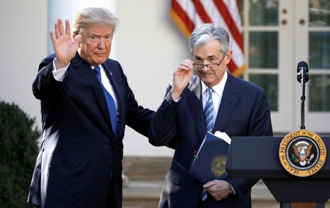 Cuộc ‘đại chiến’ giữa Tổng thống Trump và chủ tịch Fed ảnh 1