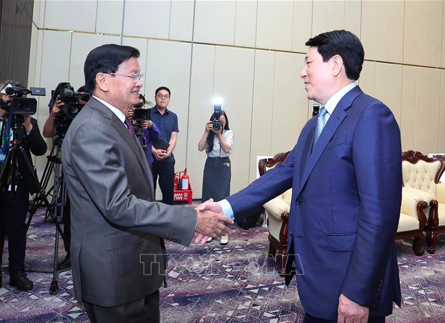 Chủ tịch nước Lương Cường tiếp Tổng Bí thư, Chủ tịch nước Lào tại Hà Tĩnh ảnh 1