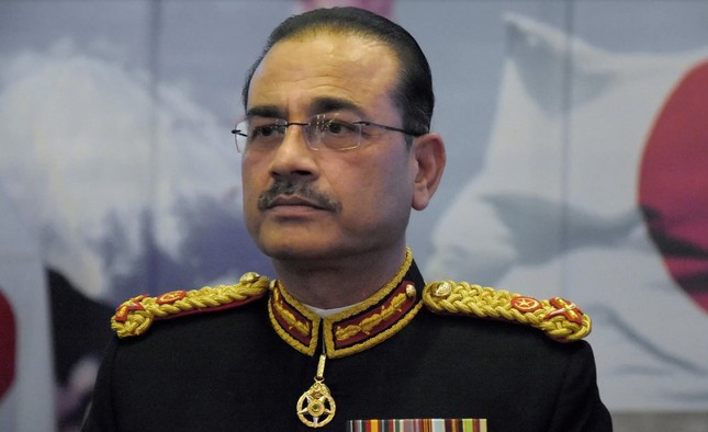 Nhân vật quyền lực nhất Pakistan bước ra khỏi bóng tối giữa căng thẳng với Ấn Độ ảnh 1