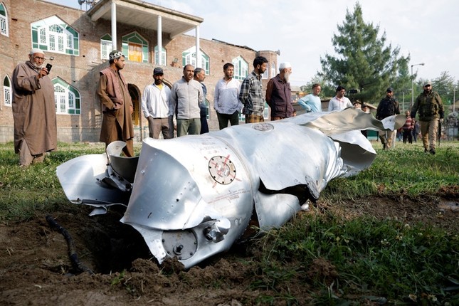 Thủ tướng Ấn Độ giám sát chiến dịch tấn công suốt đêm, Pakistan báo cáo với Hội đồng Bảo an ảnh 1