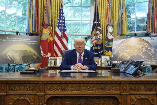 Tổng thống Mỹ Trump muốn sớm kích hoạt hệ thống chiến tranh vũ trụ cực kỳ tốn kém ảnh 1