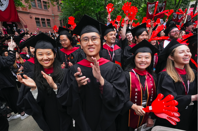 Đại học Harvard thắng Tổng thống Trump ở toà án ảnh 1