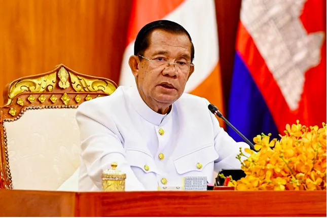 Ông Hun Sen kêu gọi dừng chiếu phim và nhập hàng Thái Lan ảnh 1