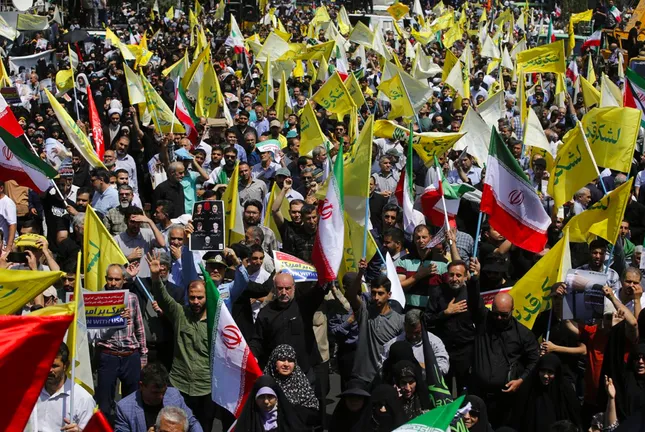 Tổng thống Mỹ Trump nói ‘biết mọi thứ’, đã cố gắng cứu Iran ảnh 1
