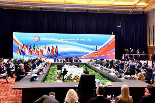 Ngoại trưởng Mỹ nhấn mạnh cam kết lâu dài với ASEAN ảnh 1