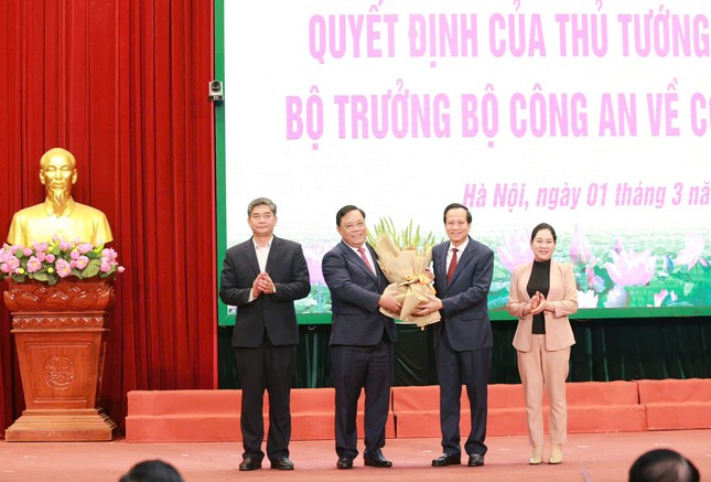 Thiếu tướng Nguyễn Thanh Tùng được giao điều hành Công an TP Hà Nội ảnh 5