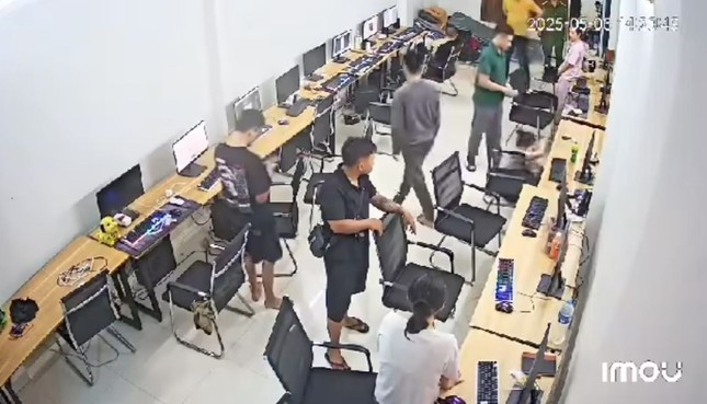 Giám đốc Công an Hà Nội yêu cầu làm rõ phản ánh sai phạm của cán bộ Công an phường Dương Nội ảnh 1