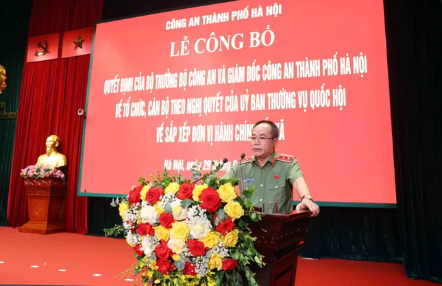 Công an Hà Nội ra mắt 126 Trưởng Công an cấp xã ảnh 3