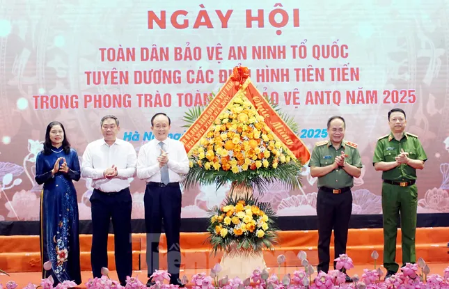 Lan tỏa những mô hình hay, cách làm sáng tạo từ ‘Ngày hội toàn dân bảo vệ an ninh Tổ quốc’ ảnh 4