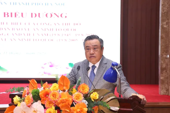 Biểu dương gương điển hình tiên tiến tiêu biểu Công an Thủ đô ảnh 2