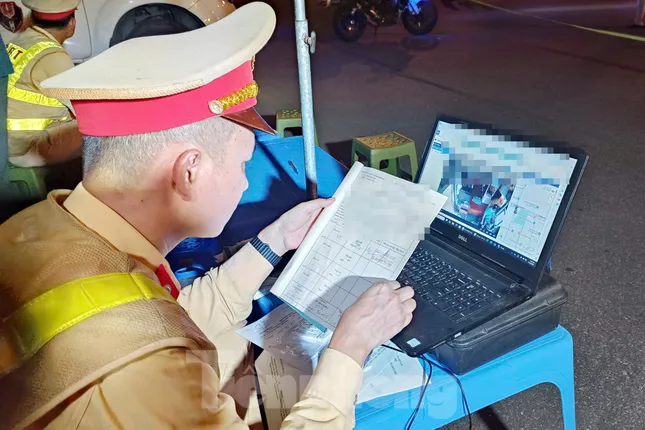 CSGT Hà Nội trích xuất camera giám sát hành trình xe khách, xe tải phát hiện hàng loạt vi phạm ảnh 1