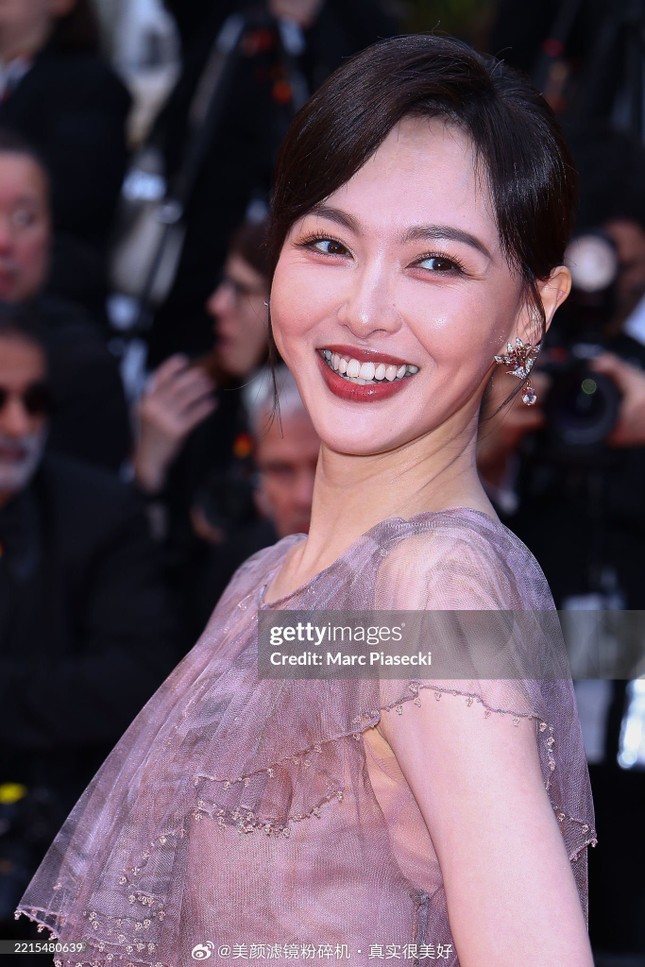 Sao nữ dưới ống kính hung thần ở Cannes ảnh 4