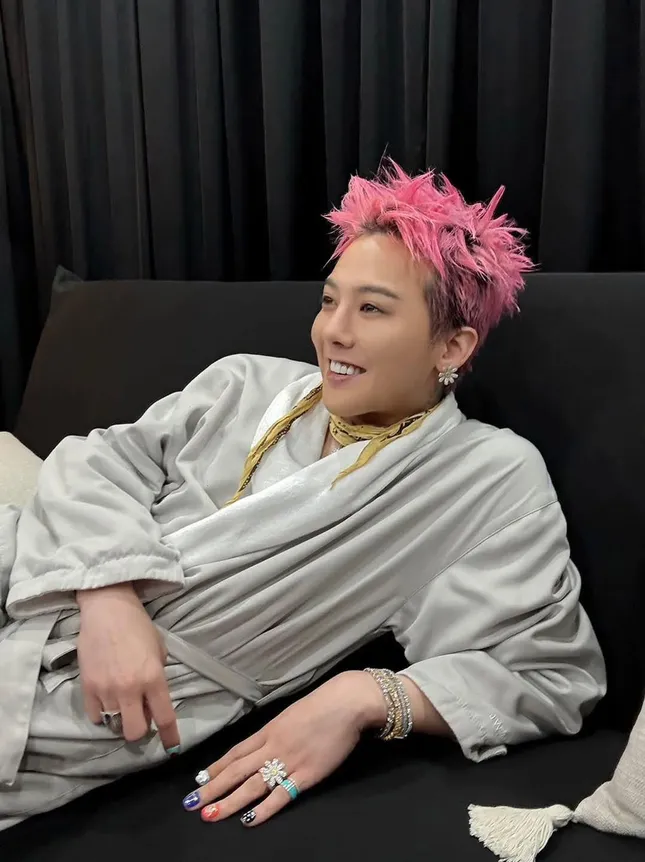 Phương Ly đính chính về bức ảnh chụp chung với G-Dragon ảnh 3