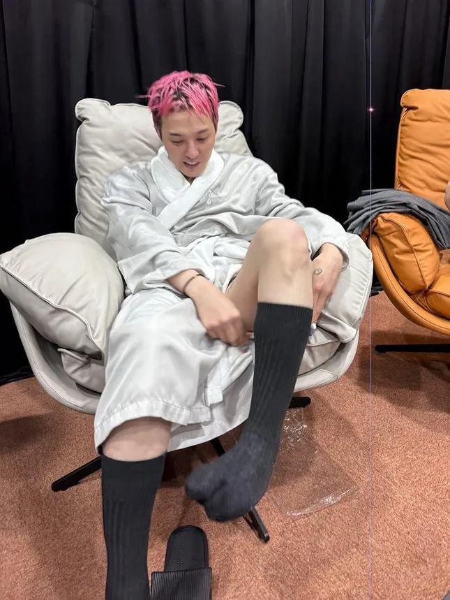 Phương Ly đính chính về bức ảnh chụp chung với G-Dragon ảnh 5