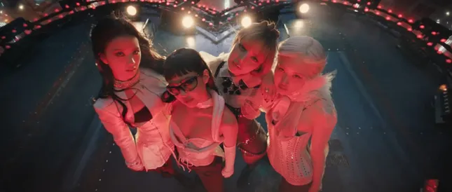 MV kỳ lạ nhất của BlackPink ảnh 1