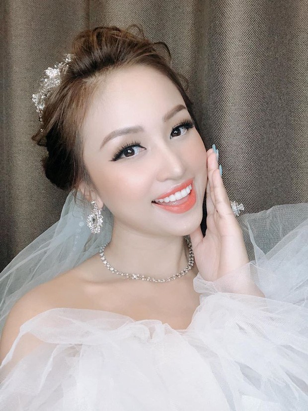 Showbiz 23/5: Lynk Lee ngày càng xinh đẹp, nữ tính, Vân Hugo đi chụp ảnh cưới ảnh 10