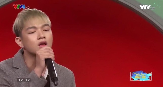 Chàng sinh viên kinh tế điển trai theo đuổi ước mơ trở thành BTV truyền hình ảnh 7