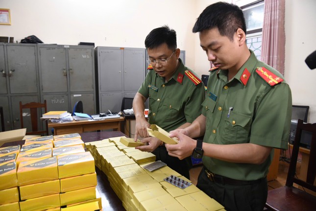 Mới nhất vụ triệt phá đường dây đa cấp thu lợi nghìn tỷ, sản phẩm chứa chất cấm ảnh 1